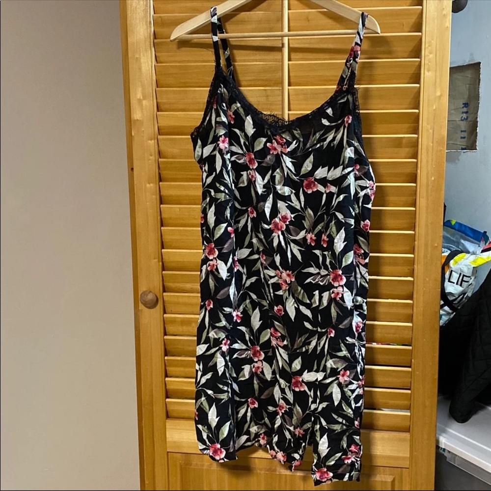 Adjustable Strap Floral Petite Dress